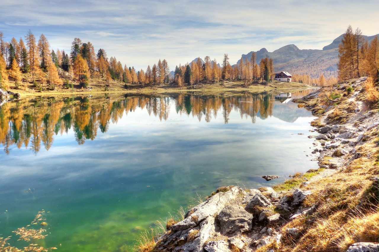 What is a data lakehouse?